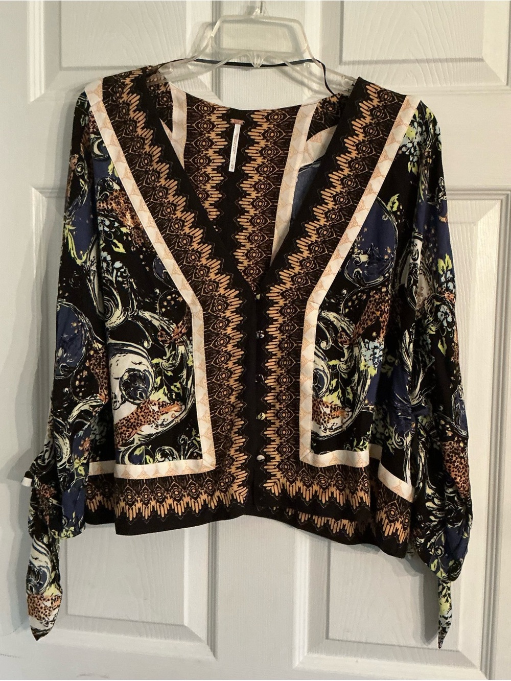 Free People Catch Me If You Can Blouse | Size XS